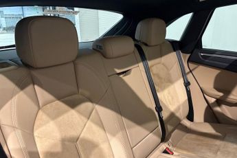 PORSCHE MACAN 2.0T SUV 5dr Petrol PDK 4WD Euro 6 (s/s) (245 ps) £4,995 U