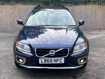 VOLVO XC70 2.4 D5 SE Lux Estate 5dr Diesel Geartronic AWD Euro 5 (205 ps)