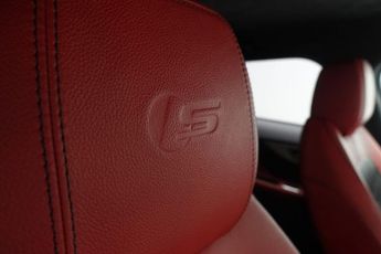 JAGUAR F-PACE 3.0 D300 V6 S SUV 5dr Diesel Auto AWD Euro 6 (s/s) (300 ps)