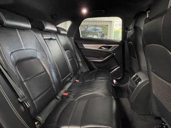 JAGUAR F-PACE 2.0 D165 MHEV R-Dynamic S SUV 5dr Diesel Auto AWD Euro 6 (s/s) (
