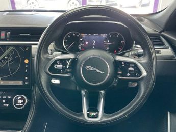 JAGUAR F-PACE 2.0 D165 MHEV R-Dynamic S SUV 5dr Diesel Auto AWD Euro 6 (s/s) (