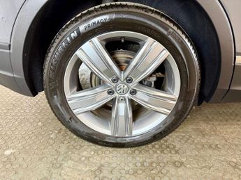 VOLKSWAGEN TIGUAN 1.5 TSI EVO Match SUV 5dr Petrol DSG Euro 6 (s/s) (150 ps)