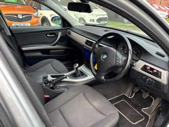 BMW 3 SERIES 2.0 320d SE Saloon 4dr Diesel Manual Euro 4 (163 ps)