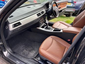 BMW 3 SERIES 2.0 318i SE Touring 5dr Petrol Steptronic Euro 5 (143 ps)