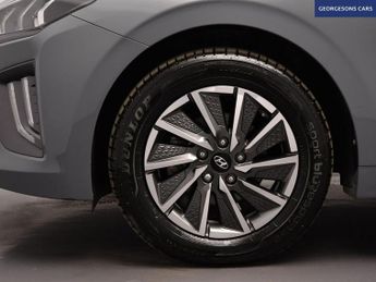 HYUNDAI IONIQ 38.3kWh Premium Hatchback 5dr Electric Auto (136 ps)