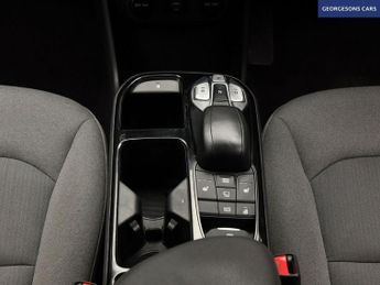 HYUNDAI IONIQ 38.3kWh Premium Hatchback 5dr Electric Auto (136 ps)