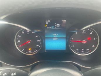 MERCEDES-BENZ GLC 2.0 GLC220d AMG Line SUV 5dr Diesel G-Tronic+ 4MATIC Euro 6 (s/s