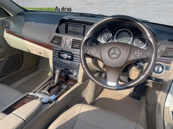 MERCEDES-BENZ E-CLASS 1.8 E200 CGI BlueEfficiency SE Cabriolet 2dr Petrol Tiptronic Eu