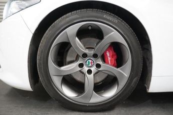 ALFA ROMEO GIULIA Alfa Romeo Giulia 2.2 TD Speciale Saloon 4dr Diesel Auto Euro 6 