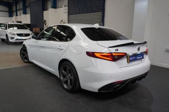 ALFA ROMEO GIULIA 2.2 TD Speciale Saloon 4dr Diesel Auto Euro 6 (s/s) (180 ps)
