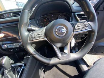NISSAN QASHQAI 1.3 DIG-T Acenta Premium SUV 5dr Petrol DCT Auto Euro 6 (s/s) (1