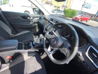 NISSAN QASHQAI 1.3 DIG-T Acenta Premium SUV 5dr Petrol DCT Auto Euro 6 (s/s) (1