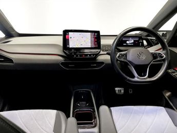 VOLKSWAGEN ID.3 Pro Performance 58kWh Family Hatchback 5dr Electric Auto (204 ps