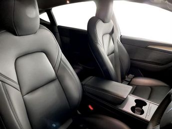TESLA MODEL Y (Dual Motor) Long Range SUV 5dr Electric Auto 4WDE (384 bhp)