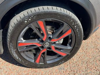 NISSAN JUKE 1.6 Tekna SUV 5dr Petrol XTRON Euro 6 (117 ps)