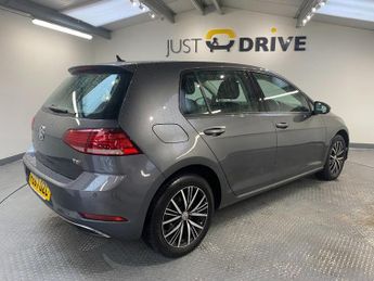 VOLKSWAGEN GOLF 1.4 TSI BlueMotion Tech SE Nav Hatchback 5dr Petrol DSG Euro 6 (