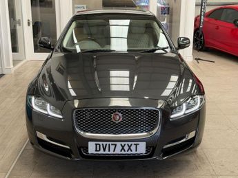 JAGUAR XJ 3.0d V6 Portfolio Saloon 4dr Diesel Auto Euro 6 (s/s) (300 ps)