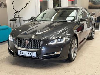 JAGUAR XJ 3.0d V6 Portfolio Saloon 4dr Diesel Auto Euro 6 (s/s) (300 ps)