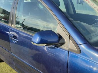VOLKSWAGEN POLO 1.4 S Hatchback 5dr Petrol Automatic (165 g/km, 79 bhp)