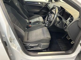 VOLKSWAGEN GOLF 2.0 TSI R Hatchback 5dr Petrol DSG 4Motion Euro 6 (s/s) (310 ps)