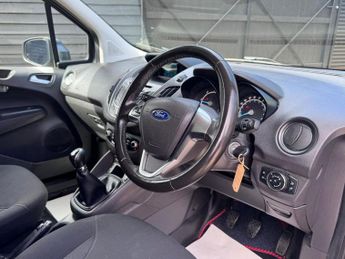 FORD TRANSIT COURIER 1.5 TDCi Trend Panel Van 5dr Diesel Manual L1 Euro 6 (95 ps)