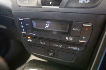 HONDA CIVIC 1.4 i-VTEC SE Hatchback 5dr Petrol Manual Euro 5 (s/s) (100 ps)