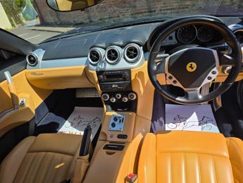FERRARI 612 5.7 V12 - F1 Auto