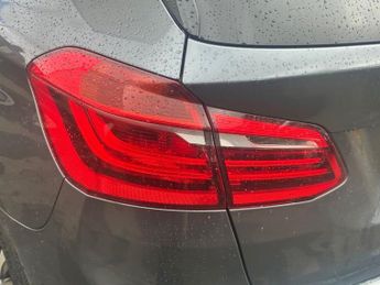 BMW 2 SERIES ACTIVE TOURER 2.0 218d Luxury MPV 5dr Diesel Auto Euro 6 (s/s) (150 ps)