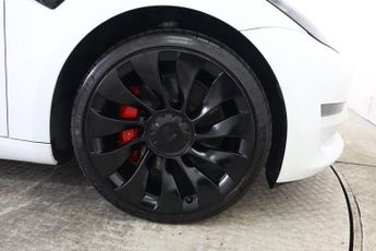 TESLA Model 3 (Dual Motor) Performance Auto 4WDE 4dr (Performance Upgrade)