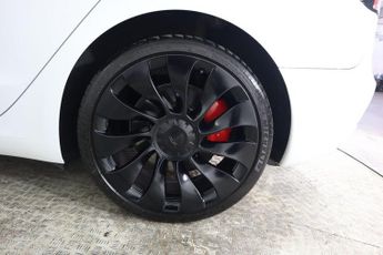 TESLA Model 3 (Dual Motor) Performance Auto 4WDE 4dr (Performance Upgrade)