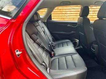 MG MG HS 1.5 T-GDI Excite SUV 5dr Petrol DCT Euro 6 (s/s) (162 ps)