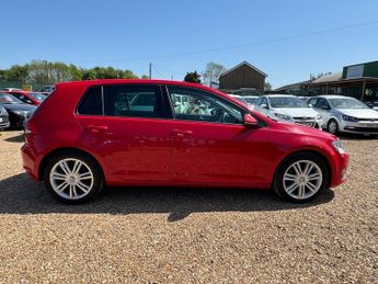VOLKSWAGEN GOLF 2.0 TDI BlueMotion Tech GT Hatchback 5dr Diesel DSG Euro 5 (s/s)