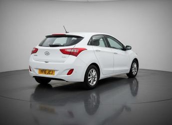 HYUNDAI I30 1.6 CRDi Blue Drive SE Nav Hatchback 5dr Diesel Manual Euro 6 (s