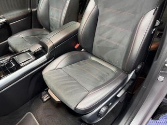 MERCEDES-BENZ EQA EQA 250 66.5kWh AMG Line (Premium) SUV 5dr Electric Auto (190 ps