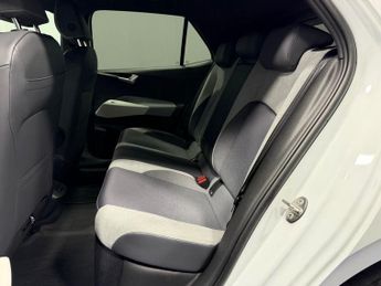 VOLKSWAGEN ID.3 Pro Performance 58kWh 1ST Edition Hatchback 5dr Electric Auto (2