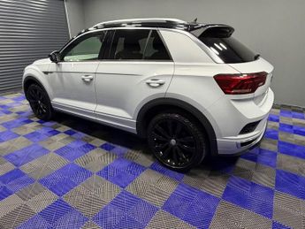 VOLKSWAGEN T-ROC 1.5 TSI GPF EVO R-Line SUV 5dr Petrol DSG Euro 6 (s/s) (150 ps)