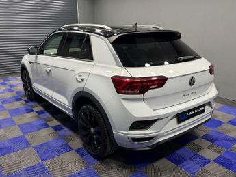 VOLKSWAGEN T-ROC 1.5 TSI GPF EVO R-Line SUV 5dr Petrol DSG Euro 6 (s/s) (150 ps)