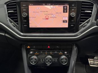 VOLKSWAGEN T-ROC 1.5 TSI GPF EVO R-Line SUV 5dr Petrol DSG Euro 6 (s/s) (150 ps)
