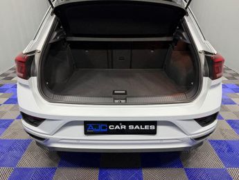 VOLKSWAGEN T-ROC 1.5 TSI GPF EVO R-Line SUV 5dr Petrol DSG Euro 6 (s/s) (150 ps)