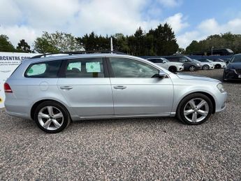 VOLKSWAGEN PASSAT 2.0 TDI BlueMotion Tech SE Estate 5dr Diesel DSG Euro 5 (s/s) (1