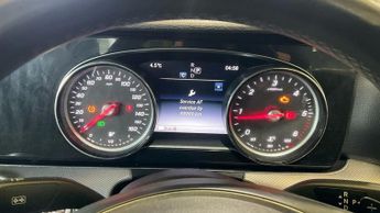 MERCEDES-BENZ E-CLASS 2.0 E200d SE Saloon 4dr Diesel G-Tronic+ Euro 6 (s/s) (150 ps)