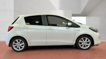TOYOTA YARIS 1.5 VVT-h Excel Hatchback 5dr Petrol Hybrid E-CVT Euro 6 (15in A
