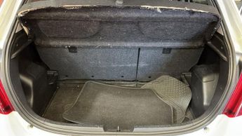 TOYOTA YARIS 1.5 VVT-h Excel Hatchback 5dr Petrol Hybrid E-CVT Euro 6 (15in A