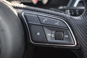 AUDI A4 2.0 TDI 35 Black Edition Saloon 4dr Diesel S Tronic Euro 6 (s/s)
