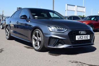 AUDI A4 2.0 TDI 35 Black Edition Saloon 4dr Diesel S Tronic Euro 6 (s/s)