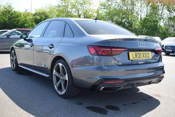 AUDI A4 2.0 TDI 35 Black Edition Saloon 4dr Diesel S Tronic Euro 6 (s/s)