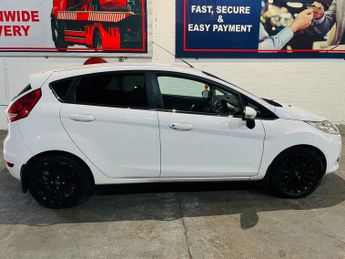 FORD FIESTA 1.4 TDCi DPF Titanium Hatchback 5dr Diesel Manual (107 g/km, 69 