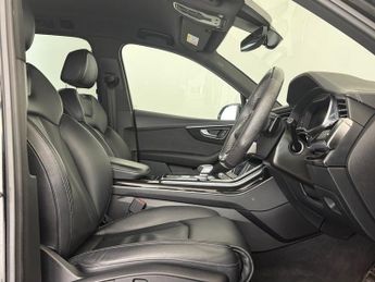 AUDI Q7 3.0 TFSI V6 55 Black Edition SUV 5dr Petrol Tiptronic quattro Eu