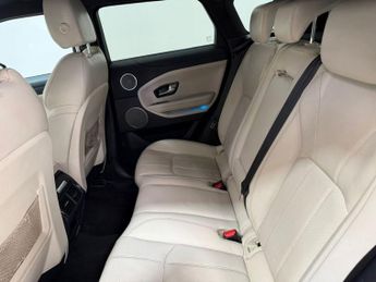 LAND ROVER RANGE ROVER EVOQUE 2.0 TD4 HSE Dynamic SUV 5dr Diesel Auto 4WD Euro 6 (s/s) (180 ps