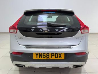 VOLVO V40 CROSS COUNTRY 1.5 T3 GPF Nav Plus Hatchback 5dr Petrol Auto Euro 6 (s/s) (152 